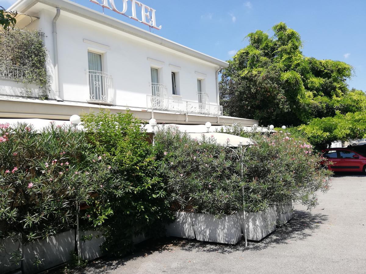 Hotel Ristorante Ca' Nova Venice Exterior photo